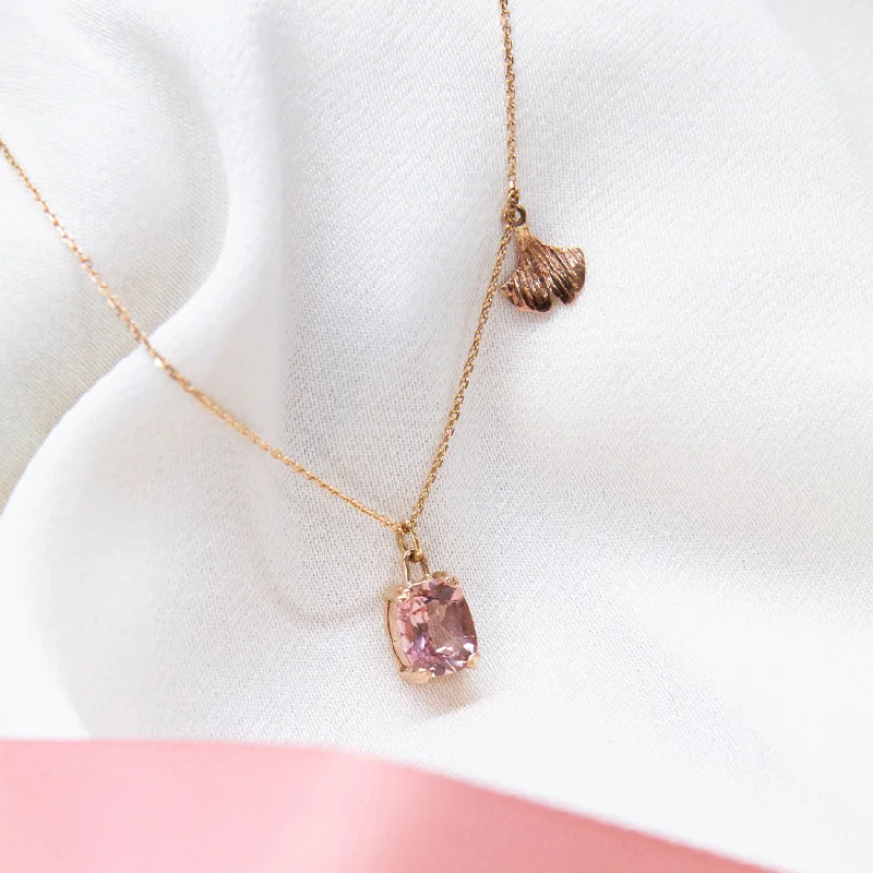 Ladies multi-layer necklaces-Ginkgo on Chain with Pink Tourmaline