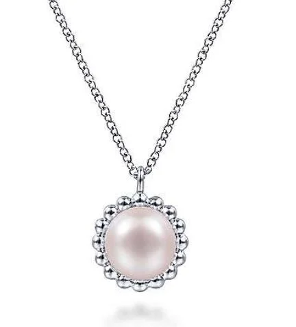 Ladies lock and key necklaces-925 Sterling Silver Round Pearl Pendant Necklace with Beaded Frame