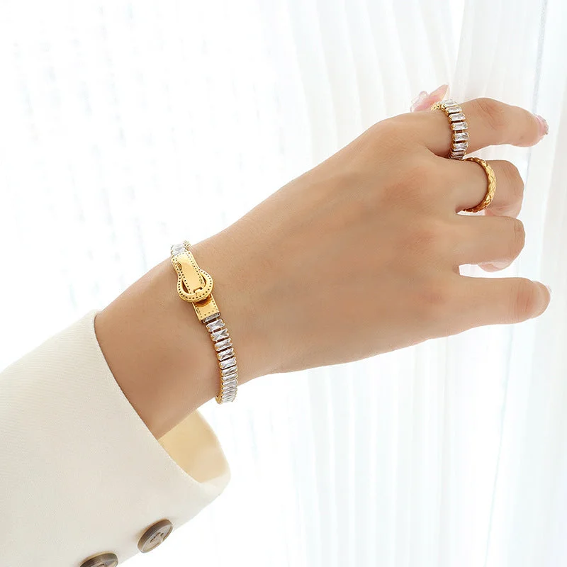 E335-Gold White Zircon Bracelet