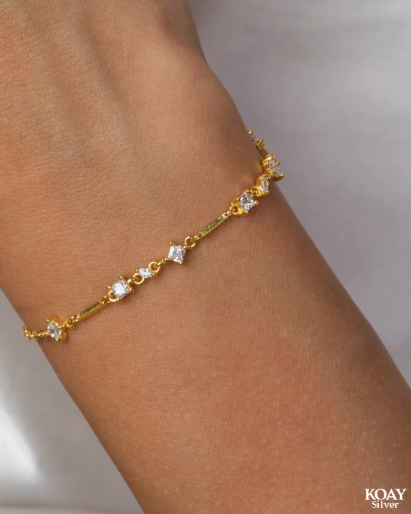 Ladies stackable bracelets-Zircon (011) Bracelet Gold Plated