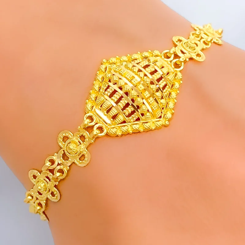 Ladies stackable bracelets-Upscale Fashionable 22k Gold Bracelet