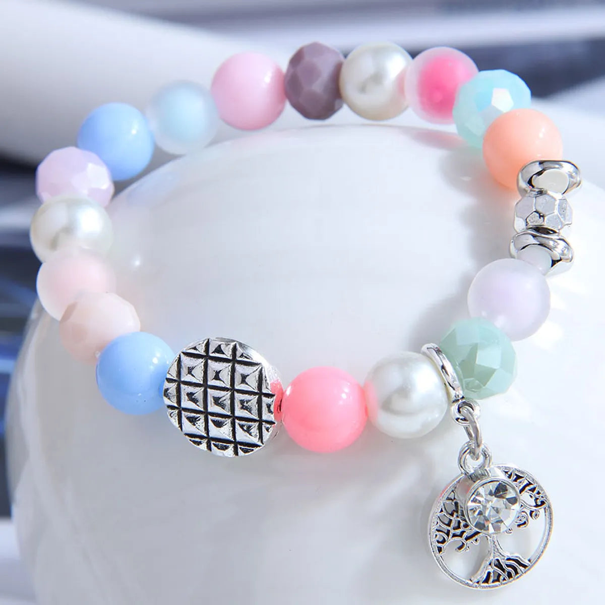 Ladies custom bracelets-Fashion Metal Colorful Beads Hollow Tree Pendent Bracelet