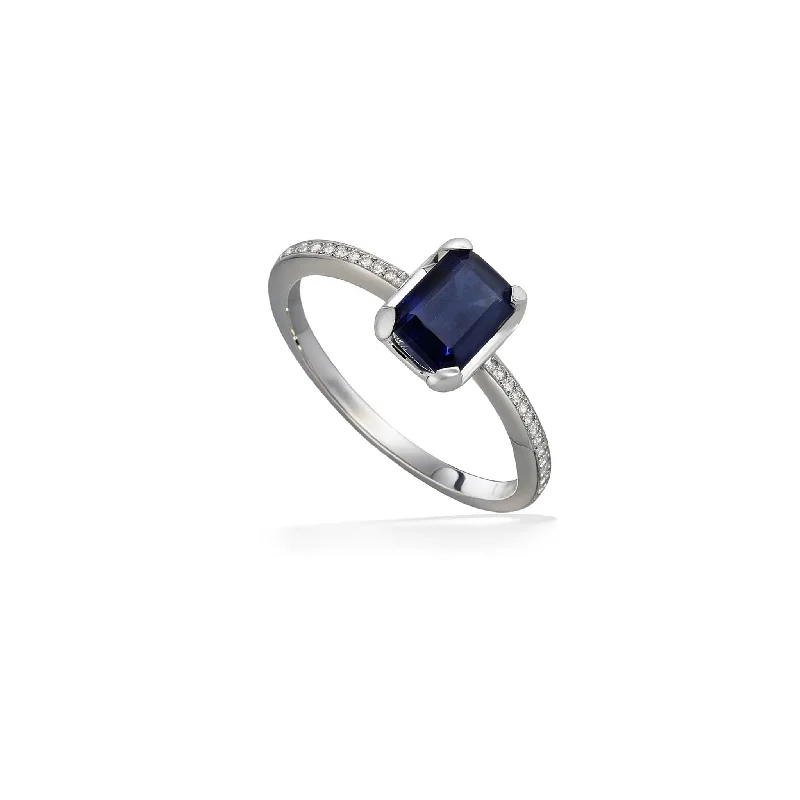 Ladies rings with side stones-Effy Blue Sapphire Ring