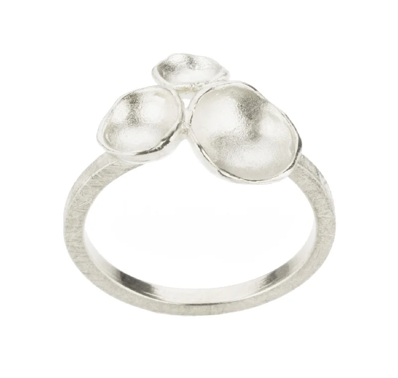 Ladies trendy rings-Mini Tri-Pod Ring