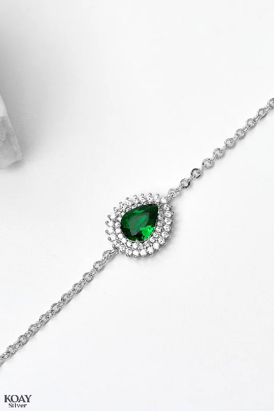 Ladies minimalist bracelets-Zircon Oval Green Bracelet