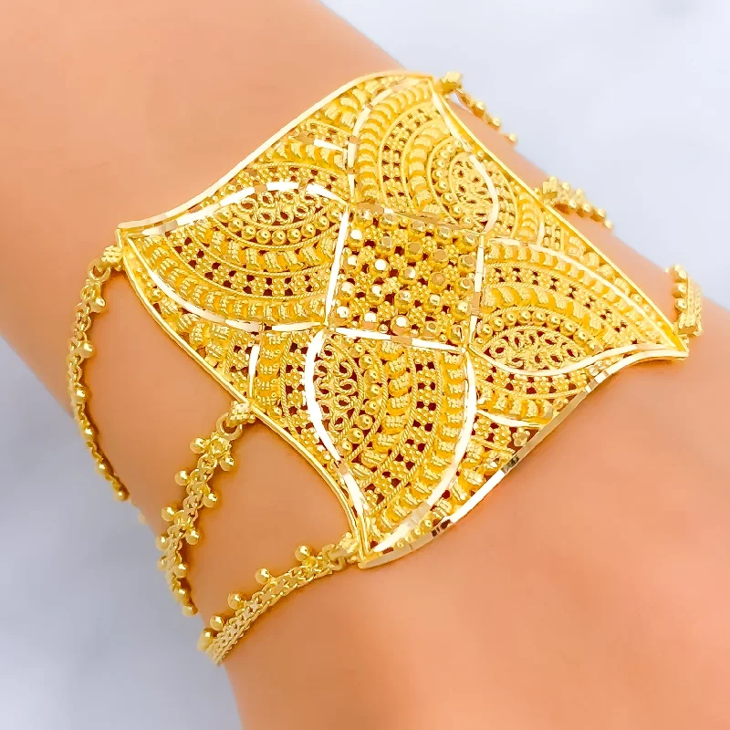 Ladies unique bracelets-Stunning Floral 22k Gold Statement Bracelet