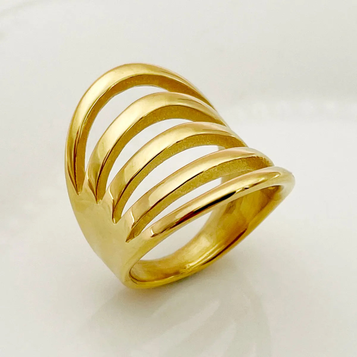 Ladies rings with side stones-Simple Style Commute Solid Color Stainless Steel Plating Hollow Out Gold Plated Rings