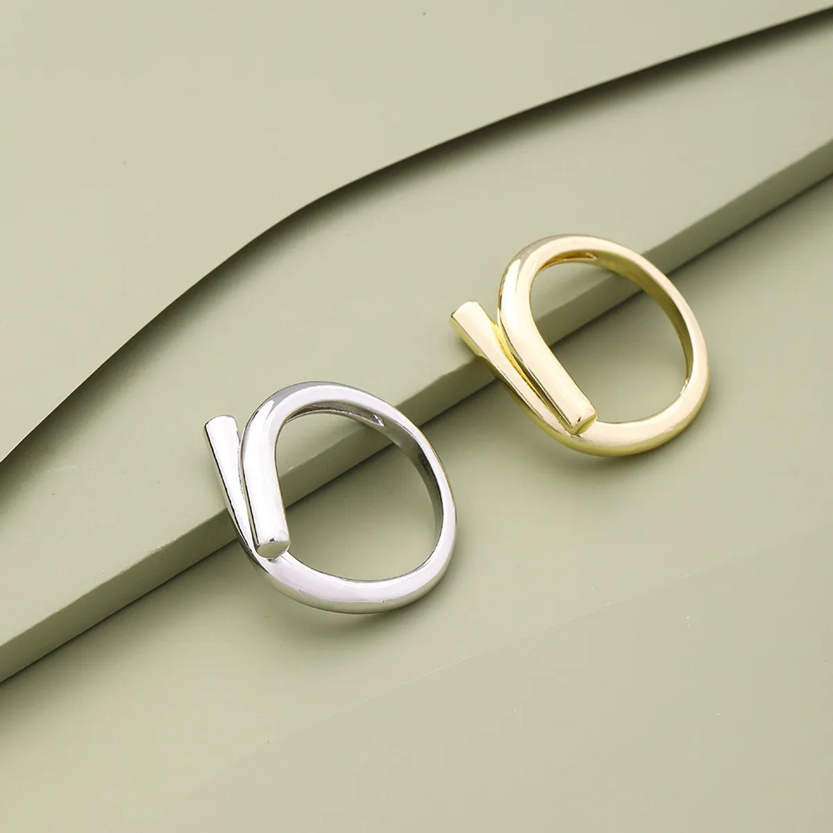 Ladies heart-shaped rings-Basic Simple Style Classic Style Geometric Solid Color Alloy Wholesale Rings