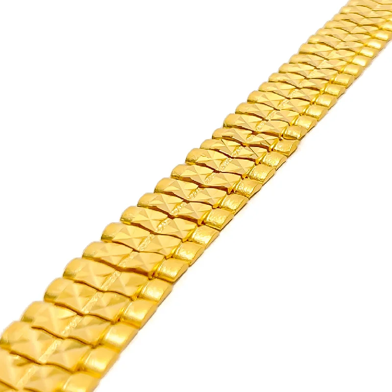 Ladies luxury bangles-Decadent Vibrant 22K Gold Men's Bracelet